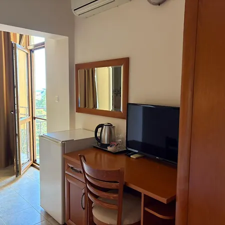 Family Chris Hotel Sveti Vlas