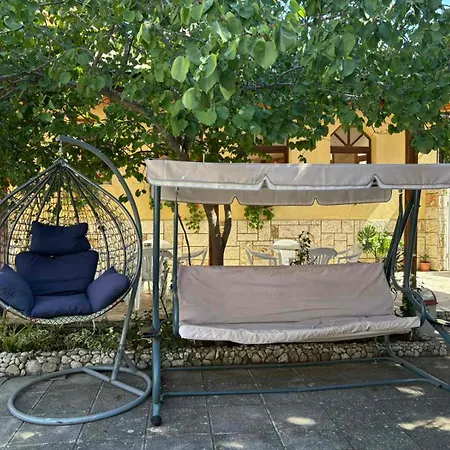 Family Chris Hotel 3*