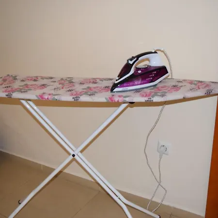 Family Chris فندق 3*