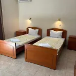 Family Chris Hotel
